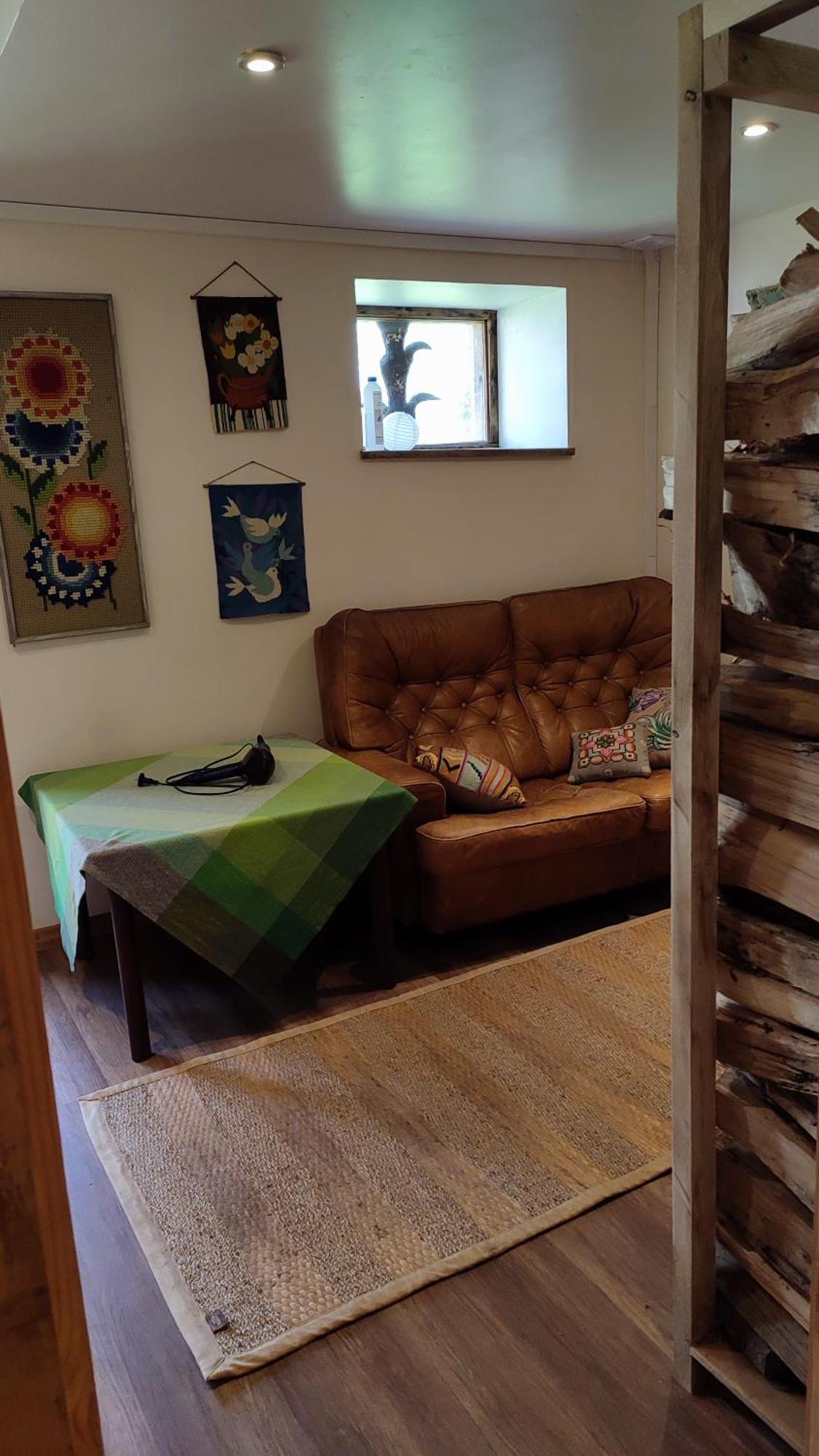 Maison d'hôtes Viini Puhkemaja à Mustjala Extérieur photo